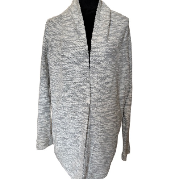 Women's Gray Sweater - Picture 2 of 8